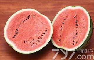 吃瓜从不吐籽,揭秘娱乐圈的甜蜜与苦涩